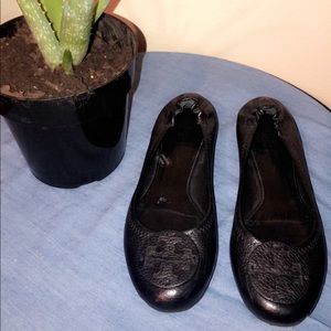 Tory Burch black flats size 7